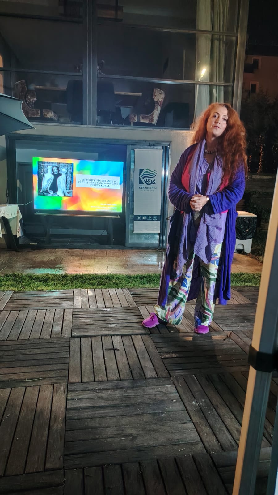 Özlem Özer Tuğal, Füreya Koral söyleşisinde.