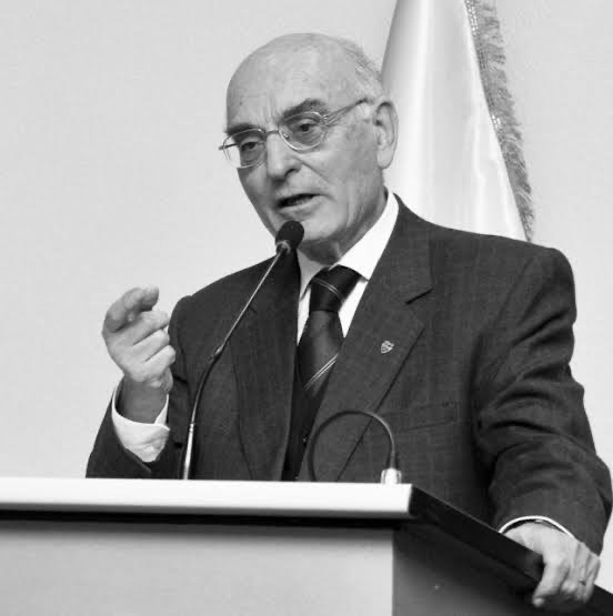 Prof. Dr. Ruşen KELEŞ
